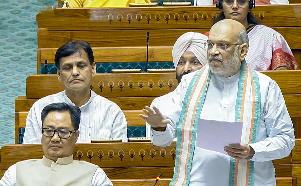 गृह मंत्री अमित शाह ने कहा कि मोदी सरकार द्वारा उठाए गए कदमों के कारण भारत वामपंथी उग्रवाद से मुक्त हो गया है।