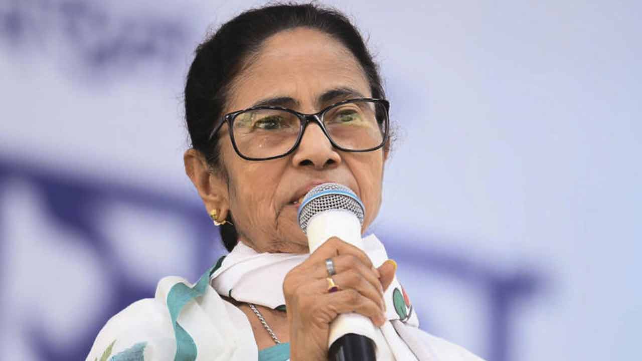 ममता बनर्जी ने मालदा हिंसा को लेकर अमित शाह पर लगाया साजिश रचने का आरोप