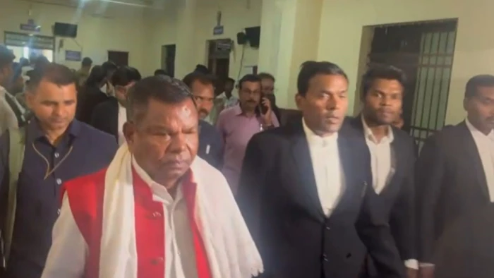 छत्तीसगढ़ के बहुचर्चित शराब घोटाला मामले में 59 आरोपित हुए अदालत में पेश