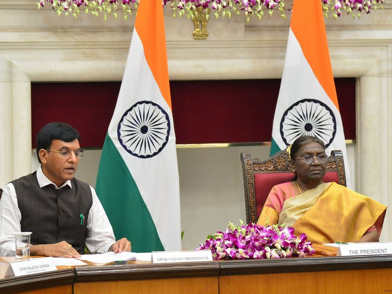 खेल मंत्री मंडाविया ने आदिवासी प्रतिभा को वैश्विक खेल शक्ति में बदलने के लिए राष्ट्रपति द्रौपदी मुर्मू के दृष्टिकोण को साझा किया