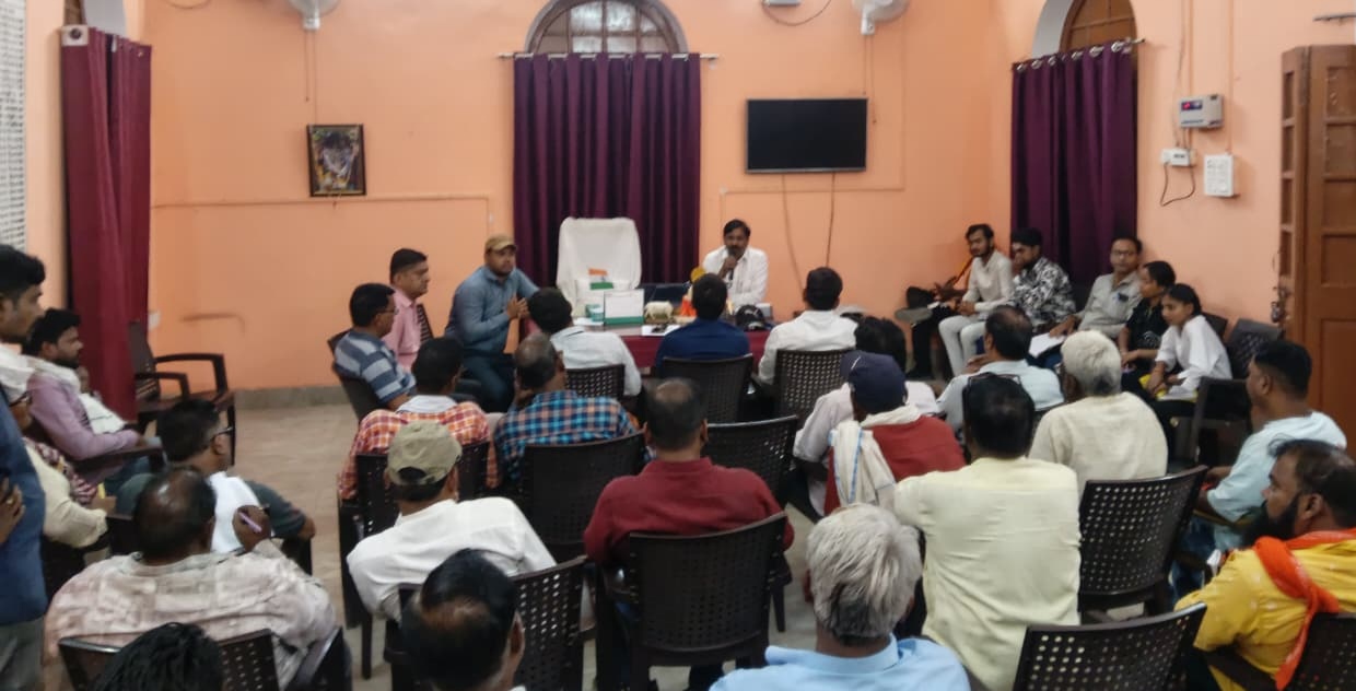 मीरजापुर शहर में स्वच्छ सर्वेक्षण को लेकर नगर पालिका अलर्ट, समीक्षा बैठक में सफाई पर जाेर