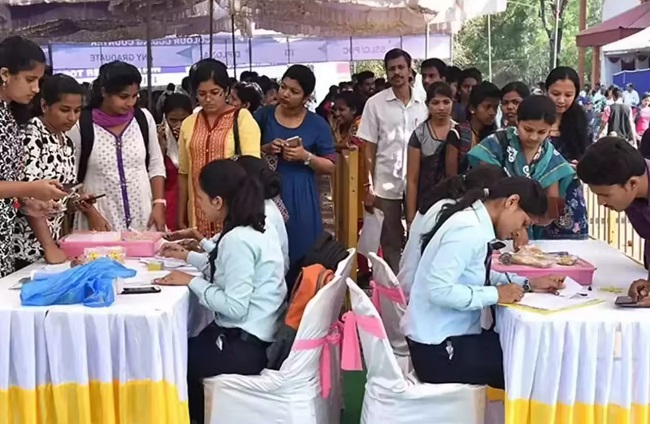 सीहोरः रोजगार मेला आज, 11 कंपनियां 1400 से अधिक पदों पर करेंगी युवाओं की भर्ती