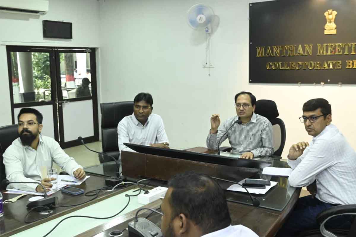 सुशासन तिहार की तैयारी तेज, कलेक्टर ने बैठक में अधिकारियों को दिए निर्देश