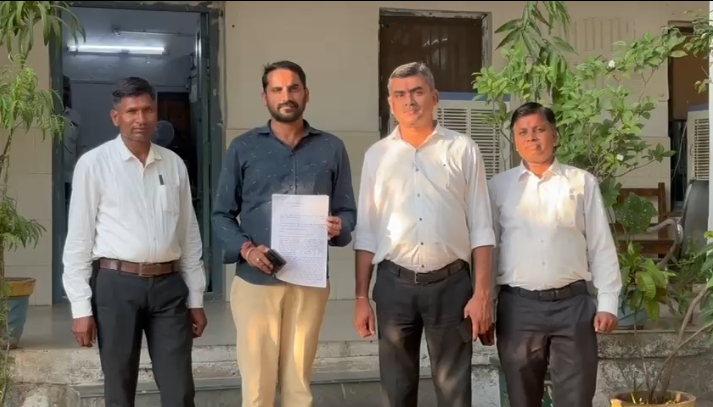 मल्लिकार्जुन खरगे के विरुद्ध पुलिस अधीक्षक को परिवाद पेश, कार्यवाही की मांग