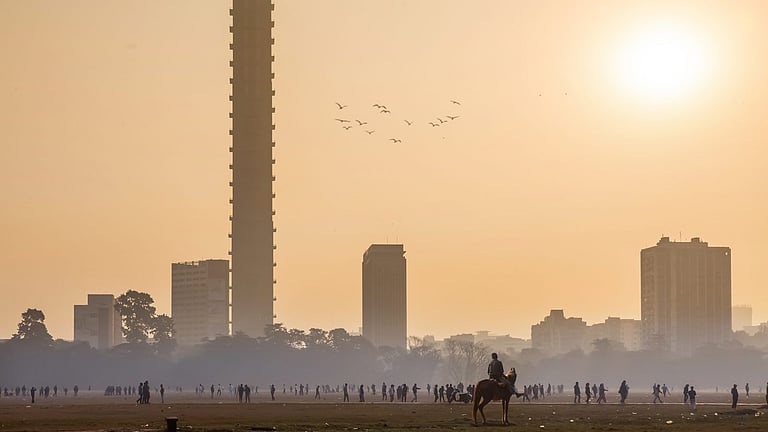 बंगाल में गर्मी से राहत के आसार, रविवार से कोलकाता समेत दक्षिण बंगाल में कालबैशाखी और बारिश का पूर्वानुमान