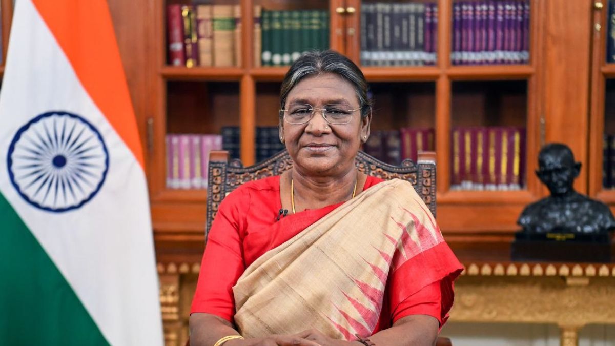 राष्ट्रपति द्रौपदी मुर्मू ने आज से हिमाचल प्रदेश की पांच दिवसीय यात्रा शुरू की।