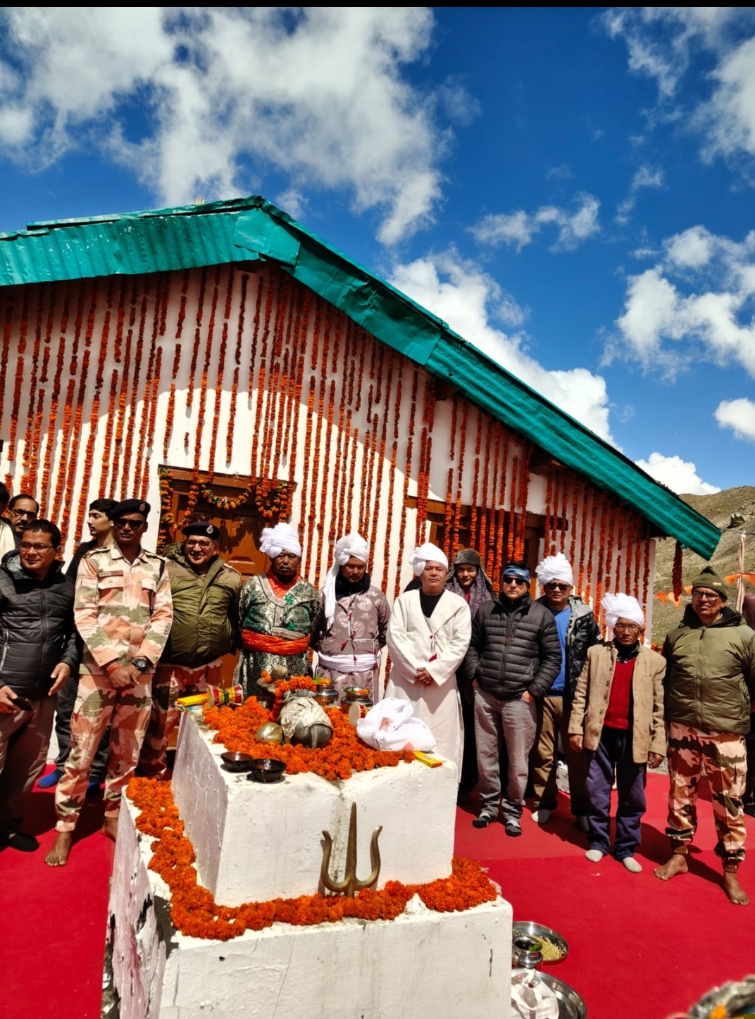 बुद्ध पूर्णिमा पर खुले आदि कैलाश मंदिर के कपाट, आदि कैलाश और ॐ पर्वत दर्शन यात्रा शुरू