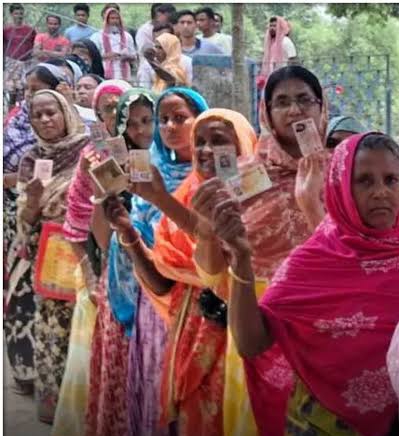 पश्चिम बंगाल की डायमंड हार्बर और मगराहाट पश्चिम विस सीट के 15 मतदान केंद्रों पर पुनर्मतदान जारी, कड़े सुरक्षा प्रबंध