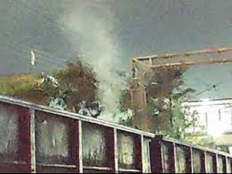 उमरिया: चलती मालगाड़ी में धुआं उठने से मचा हड़कंप, सूझबूझ से टला बड़ा हादसा