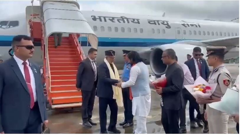 सिक्किम दौरे पर उपराष्ट्रपति सीपी राधाकृष्णन, बागडोगरा से सड़क मार्ग से रवाना