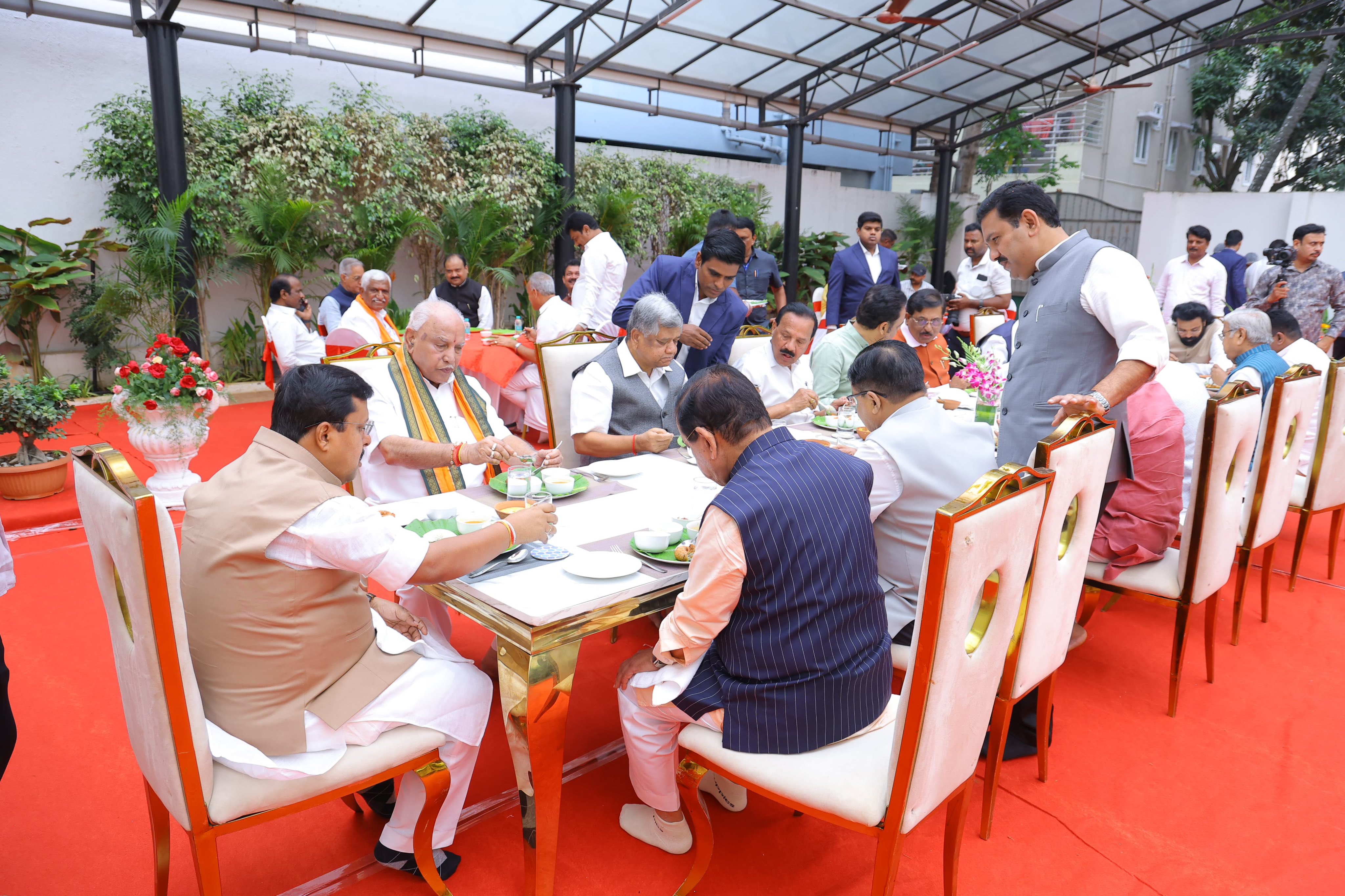 कर्नाटक दौरे पर भाजपा अध्यक्ष नितिन नवीन, संगठन मजबूती और चुनावी रणनीति पर मंथन