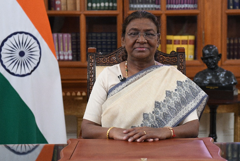 राष्ट्रपति तीन दिवसीय यात्रा पर आज सिक्किम पहुंचेंगी
