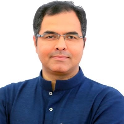 मंत्री प्रवेश साहिब सिंह ने किया बारापुला फ्लाईओवर फेज- 3 का निरीक्षण