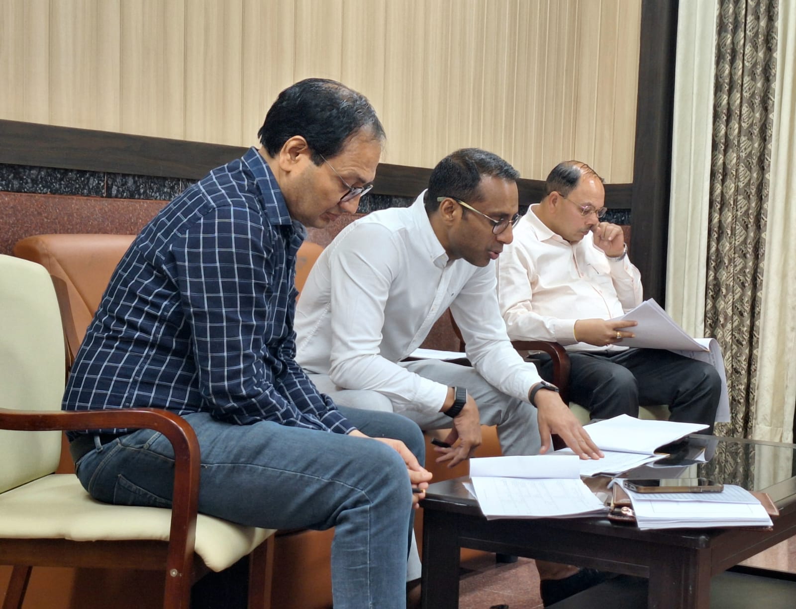 लोक निर्माण विभाग के सचिव ने फोरलेन सड़क के कार्यों का किया निरीक्षण