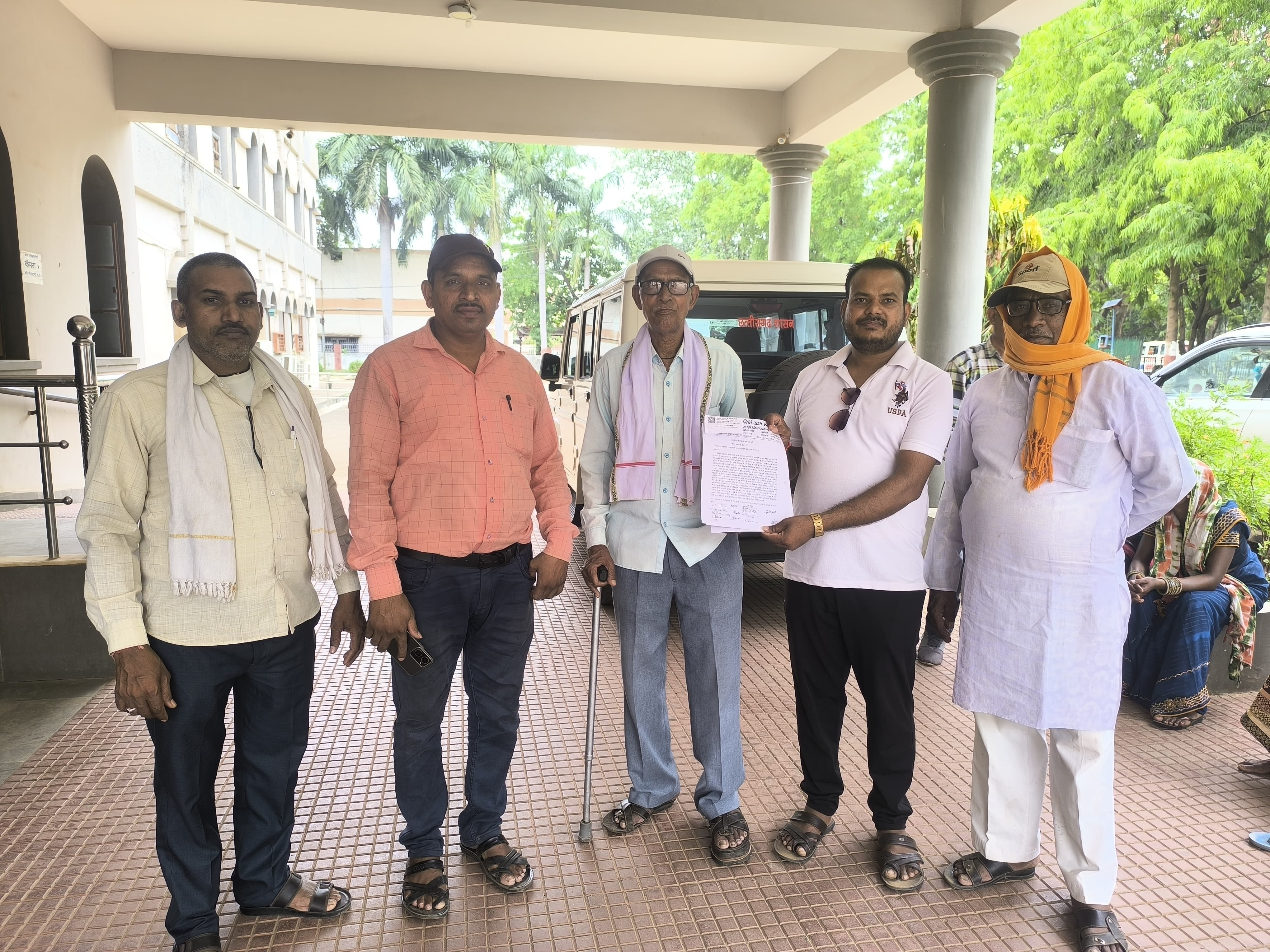 दो वर्षों से मनरेगा कार्य ठप, श्यामतराई के मजदूरों ने प्रशासन से लगाई गुहार
