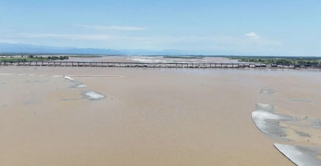 कोसी नदी के जलस्तर में वृद्धि, 26,600 क्यूसेक डिस्चार्ज दर्ज, तीन फाटक खुले