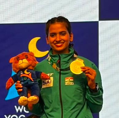 फरीदाबाद : मजदूर की बेटी ने रचा इतिहास, विश्व योगासन चैंपियनशिप में जीते दो गोल्ड
