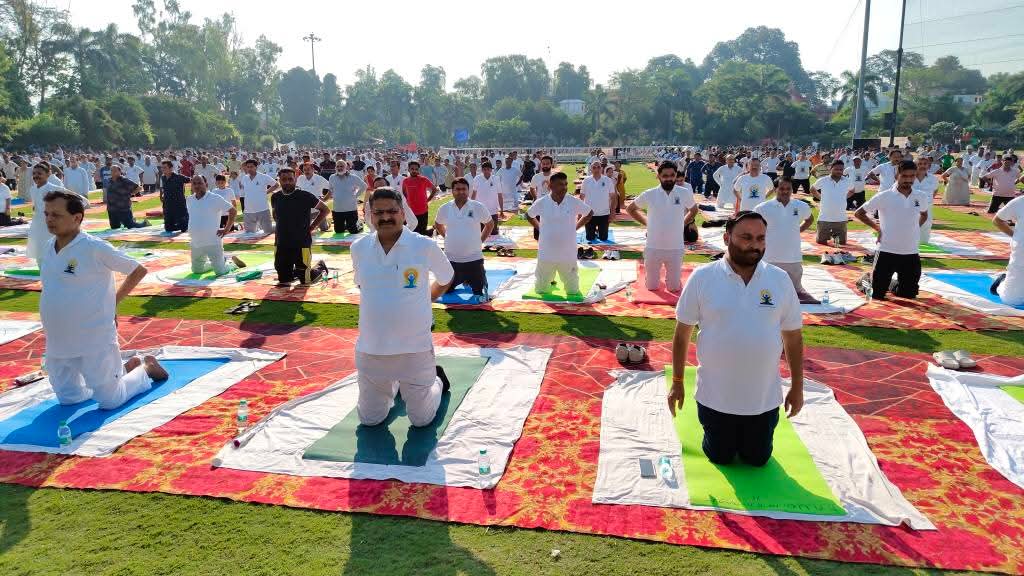कोलकाता में 12वें अंतरराष्ट्रीय योग दिवस पर बनेगा विश्व रिकॉर्ड, पीएम मोदी की उपस्थिति प्रस्तावित