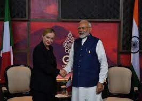 जी20- प्रधानमंत्री मोदी ने की इटली की प्रधानमंत्री जियोर्जिया मेलोनी से मुलाकात