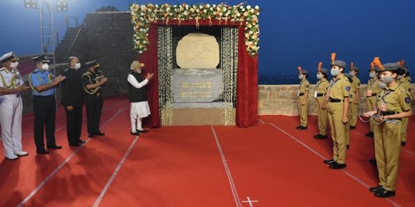 प्रधानमंत्री ने रानी लक्ष्मीबाई को जयंती पर याद किया