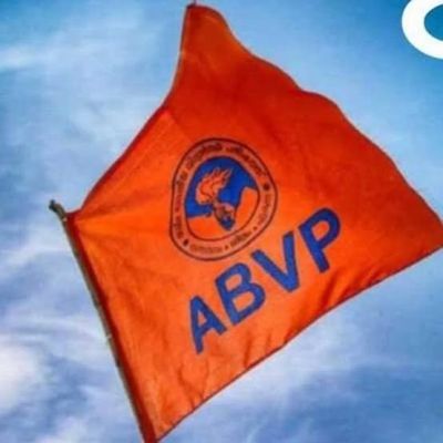 मानगढ़ और हल्दीघाटी की मिट्टी लेकर एबीवीपी के राष्ट्रीय अधिवेशन के लिए जयपुर पहुचेंगी दो यात्राएं