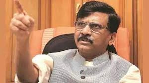 वीर सावरकर और हिंदुत्व के मुद्दों पर समझौता नहीं: संजय राऊत
