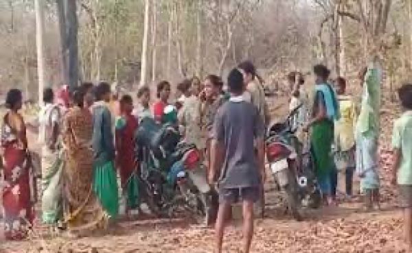 तेलंगाना में पोडू भूमि विवाद में आदिवासियों ने वन अधिकारी की हत्या की