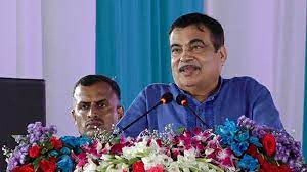 नितिन गडकरी ने तेलंगाना और आंध्र प्रदेश के लिए 573.13 करोड़ रुपये की परियोजनाओं को मंजूरी दी