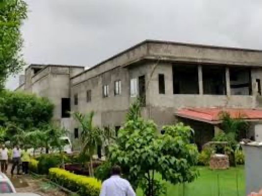 वडोदरा में 4 महीने में दूसरी बार ड्रग्स बनाने का कारखाना पकड़ा