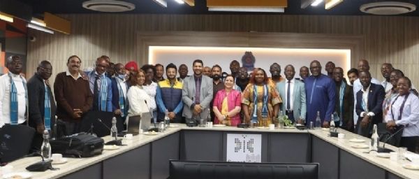 आईवरी कोस्ट से आये 22 वरिष्ठ अधिकारियों एवं राजनयिकों ने देखी इंदौर की स्वच्छता