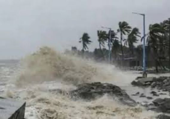 चक्रवात मांडूस आज रात तमिलनाडु और पुडुचेरी तक से टकराएगा, प्रशासन अलर्ट