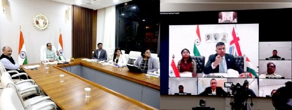 मप्र में उद्योग लगाने के लिए निवेशकों को दी जा रही सभी जरूरी सुविधाएं : शिवराज