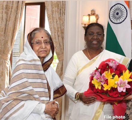 राष्ट्रपति मुर्मू ने पूर्व राष्ट्रपति प्रतिभा पाटिल को दी जन्मदिन की बधाई