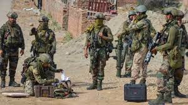 आतंकवादी की भर्तियों में इस साल 37 प्रतिशत की आई कमी आई : एडीजीपी कश्मीर