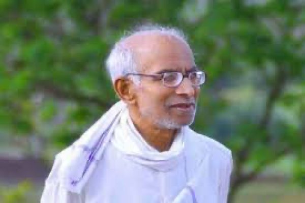 कर्नाटक के प्रसिद्ध संत सिद्धेश्वर स्वामी पंचतत्व में विलीन