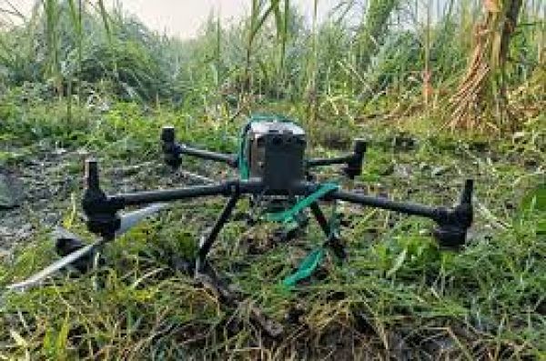 गुरदासपुर में बीएसएफ ने पाकिस्तान के ड्रोन को मार गिराया