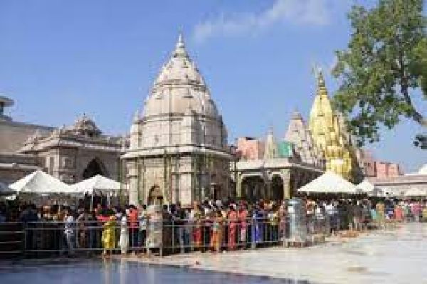 साल 2023 के पहले पखवाड़े में 26 लाख भक्तों ने बाबा विश्वनाथ दरबार में लगाई हाजिरी