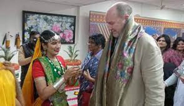 आगरा में जी-20 प्रतिनिधिमंडल का हुआ शाही स्वागत, विदेशी मेहमान हुए भावुक