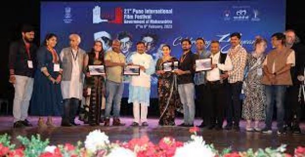  21वें पुणे अंतरराष्ट्रीय फिल्म महोत्सव में 'मदार' को मिला सर्वश्रेष्ठ मराठी फिल्म का अवार्ड