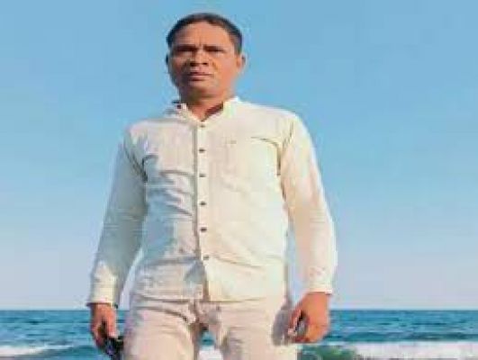 बीजापुर में नक्सलियों ने प्रधान आरक्षक की हत्या की