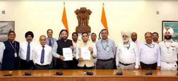 पनडुब्बी सिंधुकीर्ति की फिर 934 करोड़ रुपये से होगी मरम्मत, एचएसएल से करार