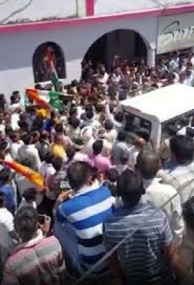 भोपाल में ट्रेन रोककर प्रदर्शन करने के मामले में कांग्रेस नेता विक्रांत भूरिया झाबुआ से गिरफ्तार