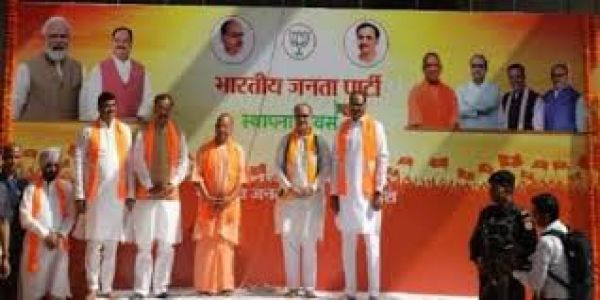 तुर्किये भूकंप पीड़ितों को जमीअत ने एक हजार रमजान किट वितरित की