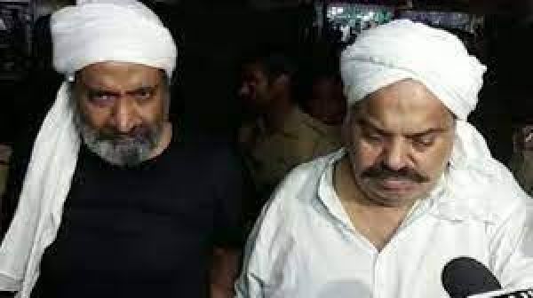  प्रयागराज में कड़ी सुरक्षा के बीच सुपुर्द-ए-खाक किए गए अतीक और अशरफ के शव