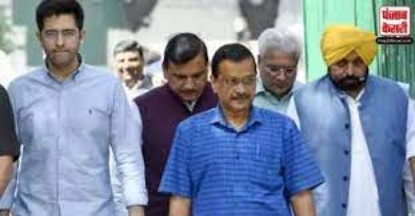 सीबीआई ने केजरीवाल से नौ घंटे पूछताछ की