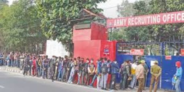 सेना ने देश के 375 परीक्षा केंद्रों पर शुरू किये ऑनलाइन कॉमन एंट्रेंस एग्जाम