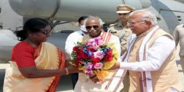 गौरीकुंड में फंसे वडोदरा के श्रद्धालुओं का दल सुरक्षित केदारनाथ पहुंचा