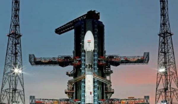 अंतरिक्ष में इसरो की एक और छलांग, एनवीएस-01 सैटेलाइट की सफल लॉन्चिंग