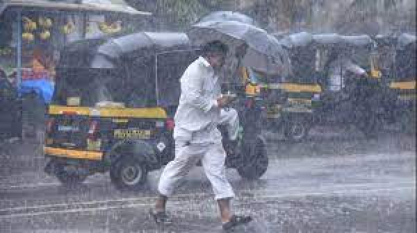 पूरे देश में मानसून सक्रिय, अगले दो दिनों में कई राज्यों में भारी बारिश का अलर्ट