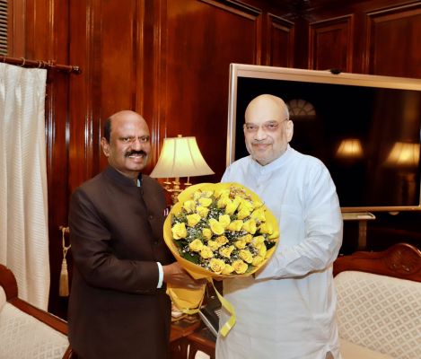 प. बंगाल के राज्यपाल ने केंद्रीय गृह मंत्री से की मुलाकात, पंचायत चुनावों में हुई हिंसा के बारे में दी जानकारी